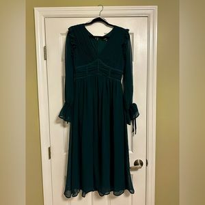 Lulu’s Graceful Personality Emerald Chiffon Ruffle Pleated Midi Dress